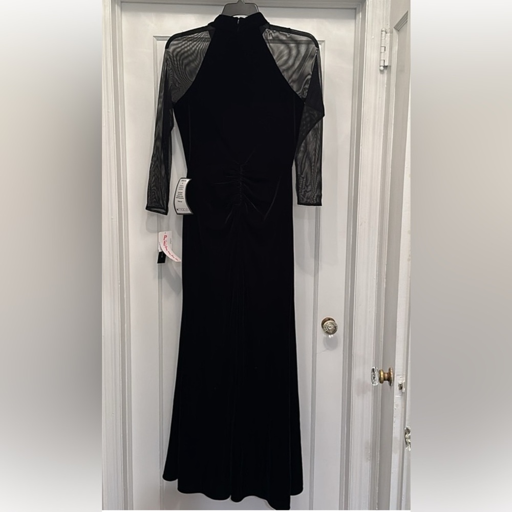 Black Betsy & Adam Gown